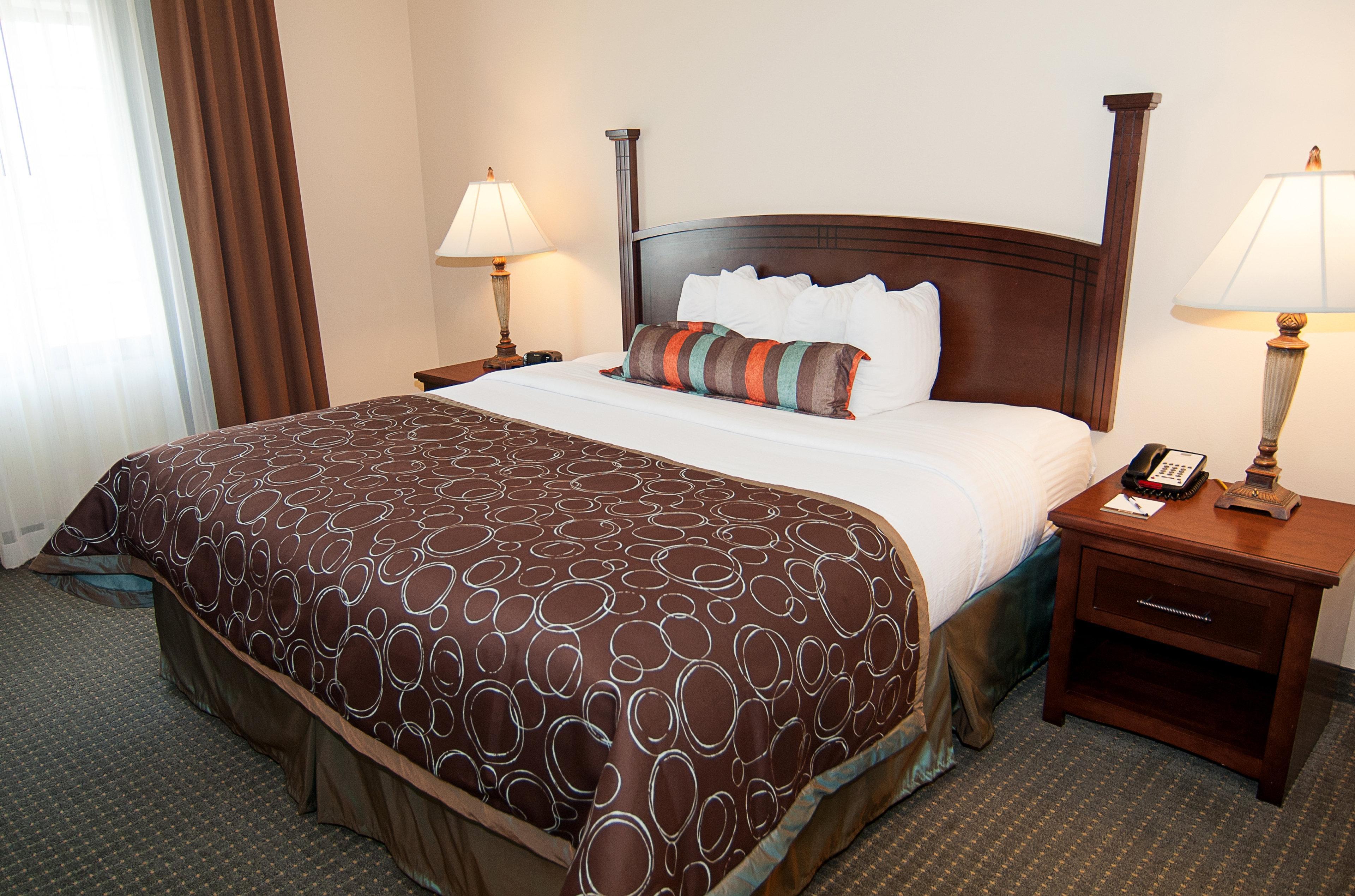 Staybridge By Ihg Wichita