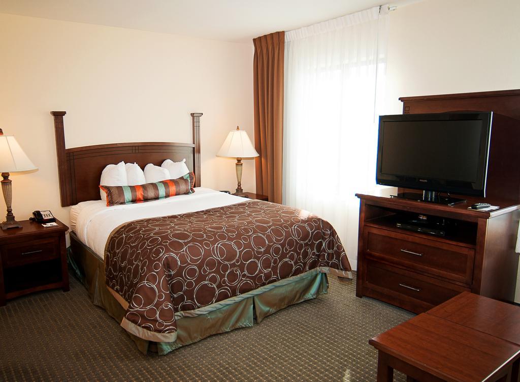 Staybridge By Ihg 3* Wichita